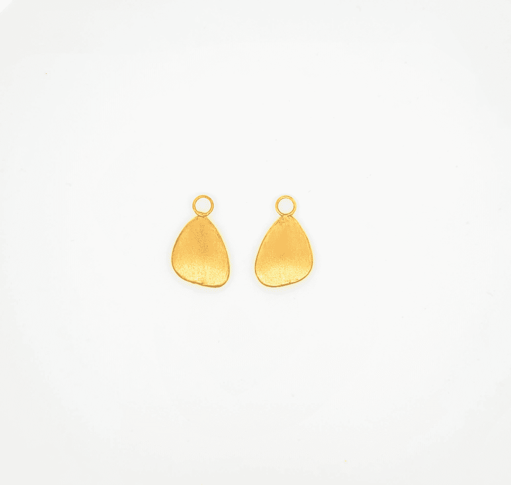 18kt Yellow Gold Off Set Triangle Drops