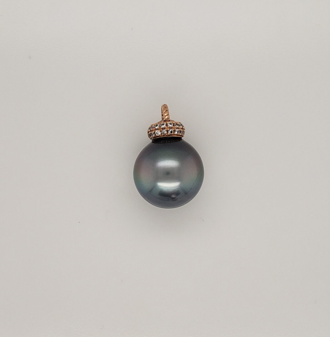 16mm Silver Tahitian Pearl on 18kt Rose Gold and Diamond Cap