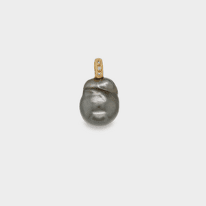 Silver Tahitian Pearl on 18kt Yellow Gold and Diamond Cap