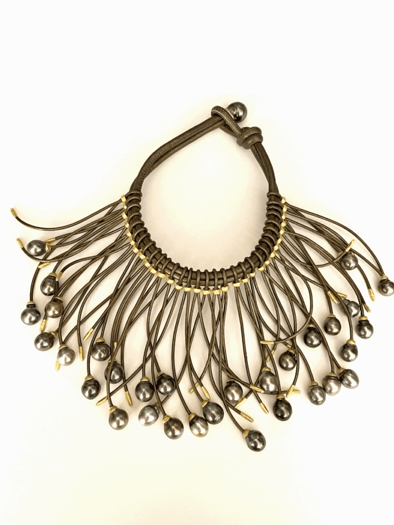 Tahitian Pearl & 18kt Yellow Gold Collar Necklace