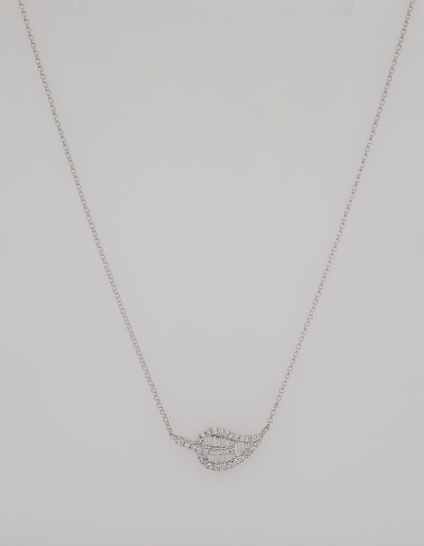 14kt White Gold & Diamonds, Baguette Diamonds (0.25tcw), Round Diamond (0.22tcw) Leaf Necklace