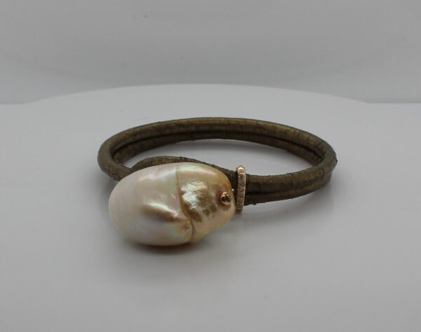 8x24mm Golden South Sea Pearl with a Yellow Sapphire on Leather Bracelet