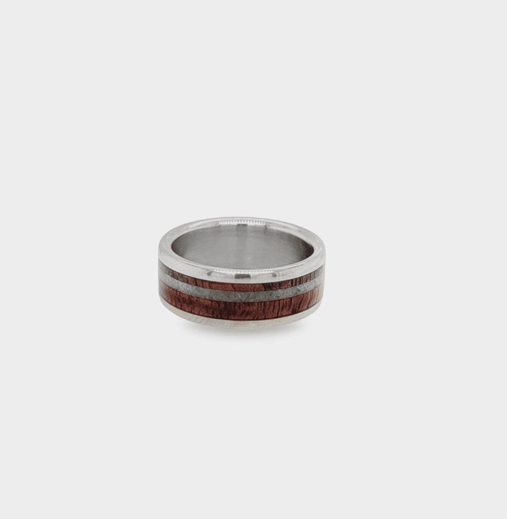Tiger KOA, Peridot & Titanium Ring