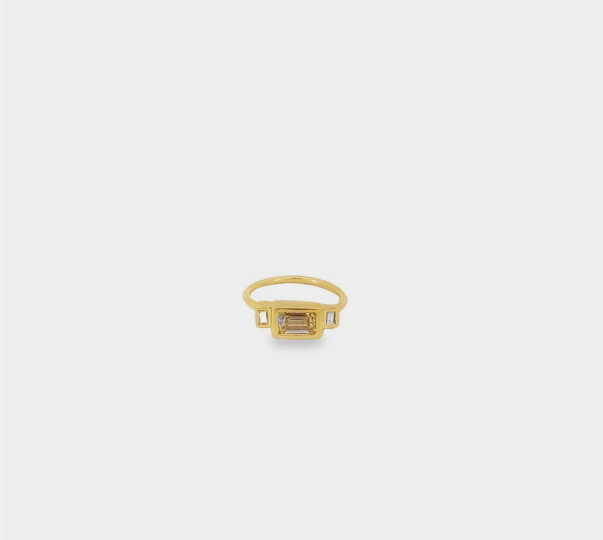 18kt Yellow Gold & Diamond Triad Ring