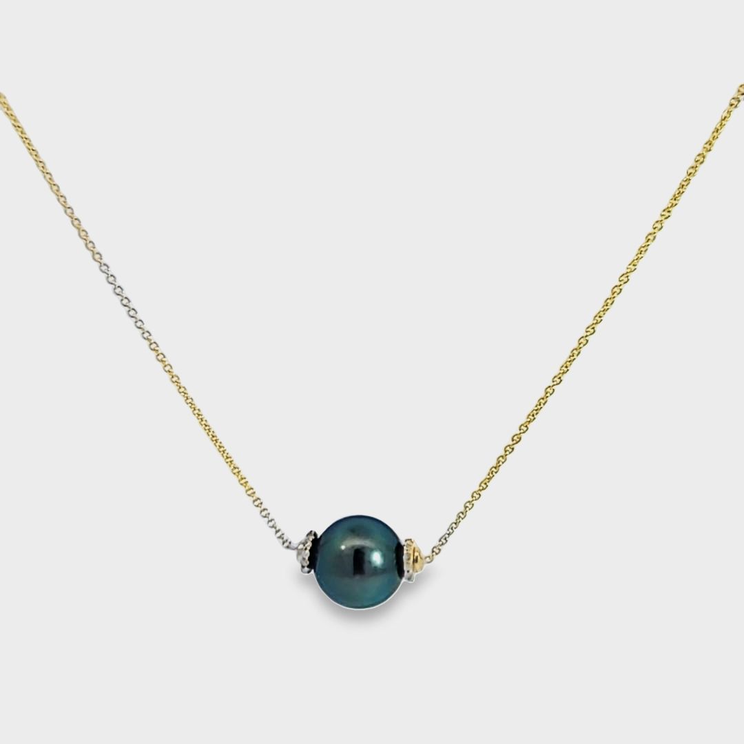 16.5" 18kt Yellow Gold Chain, 11mm Round Green Tahitian Pearl, 18kt Yellow Gold & Diamond Rondels