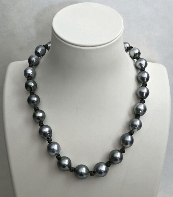 Baroque Light Silver Tahitian Pearls Knotted on Hand Rolled Italian Leather with a Brushed 18kt White Gold Clasp