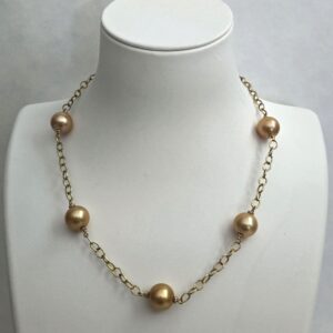 18kt Yellow Gold Chain, Golden South Sea Pearls, 18kt Yellow Gold & Diamond Rondels, 18kt Yellow Gold Clasp Necklace